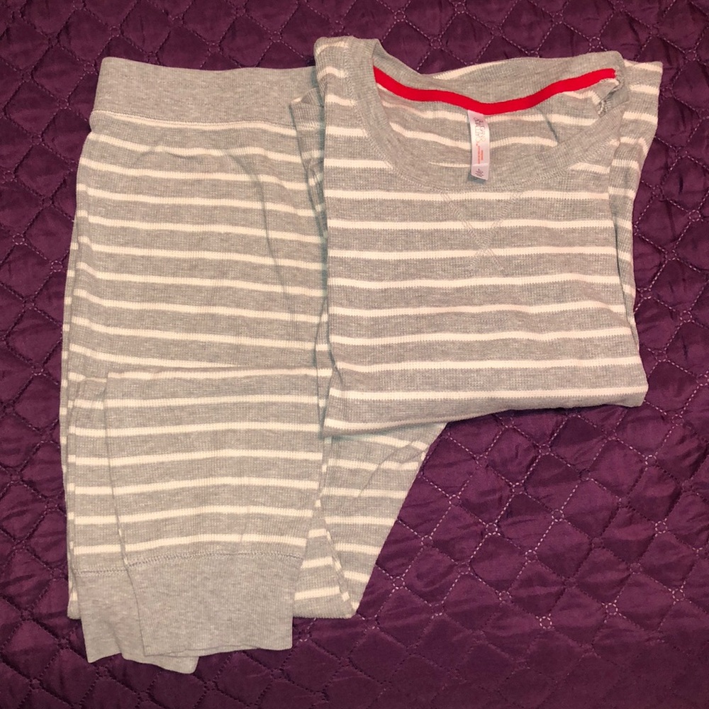 COMFY Gilligan & OMalley Thermal Pajamas